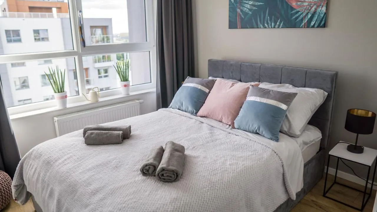 Aparthotel Apartamenty Baltica Towers Modern White&Black Gdansk Poland